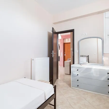 Appartement House In Eleusis Extérieur photo