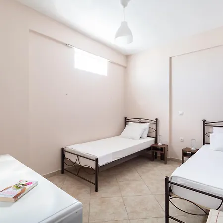 Appartement House In Eleusis Extérieur photo